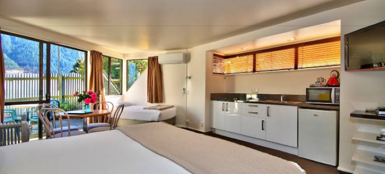 墨尔本小屋(Melbourne Lodge)图片