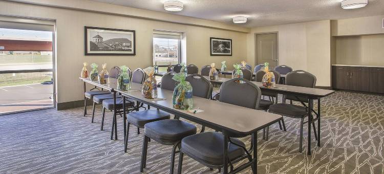 查塔努加东岭拉昆塔温德姆套房酒店(La Quinta Inn & Suites by Wyndham Chattanooga - East Ridge)图片