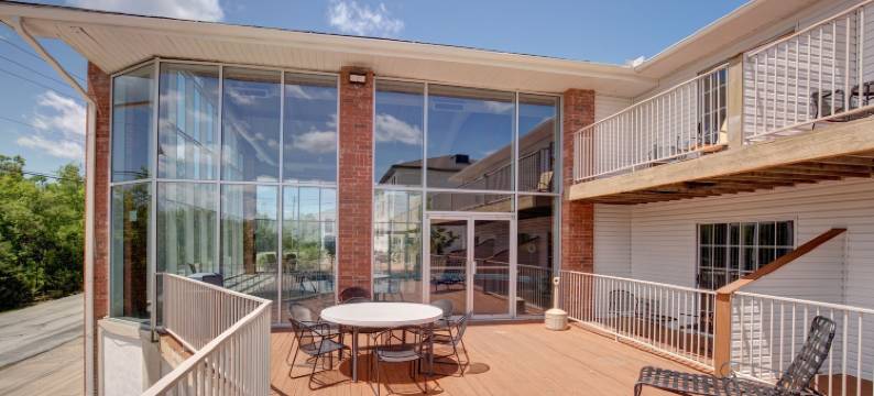 布兰森剧院区温德姆豪生酒店(Howard Johnson by Wyndham Branson Theatre District)图片