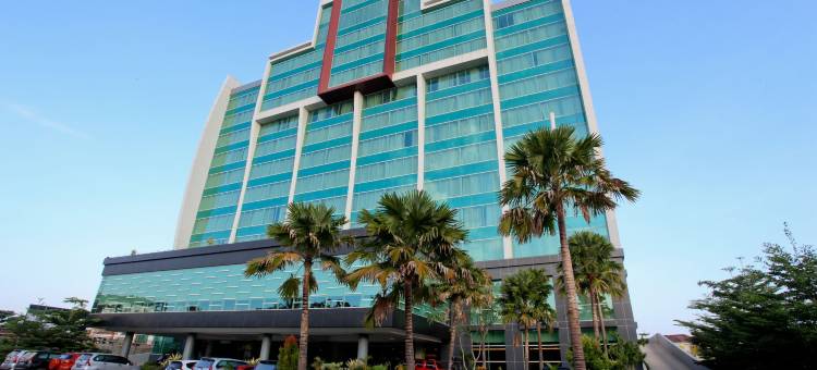 肯达里凯隆酒店(Claro Kendari)图片