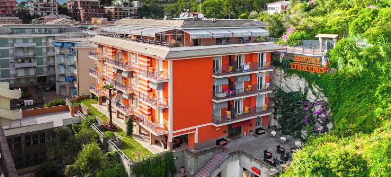 提兰诺酒店(Hotel Tirreno)图片