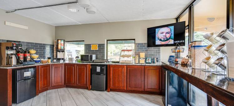 纳什维尔圣托马斯西医院戴斯酒店(Days Inn by Wyndham Nashville Saint Thomas West Hospital)图片