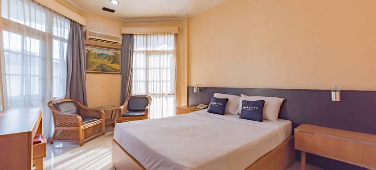 Urbanview Hotel Crown Tasikmalaya by RedDoorz图片