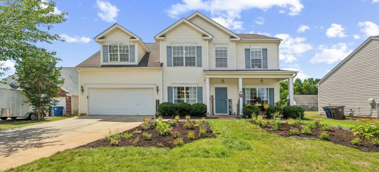 适合儿童的拱廊 火坑 烧烤 热水浴缸(Kid Friendly Park Arcade Fenced Yard Firepit Grill)图片