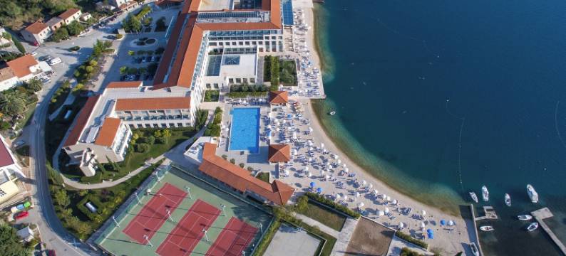 阿德默勒尔大酒店(Admiral Grand Hotel)图片