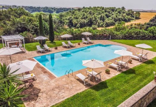 Relais Pian di Vico Hotel Overview