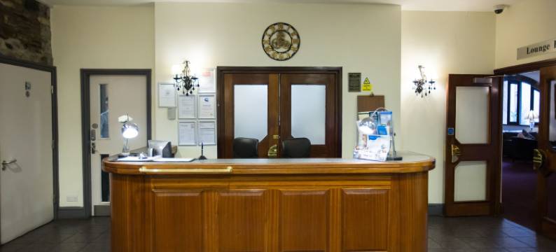 怀特沃特水疗酒店(Whitewater Hotel & Spa)图片