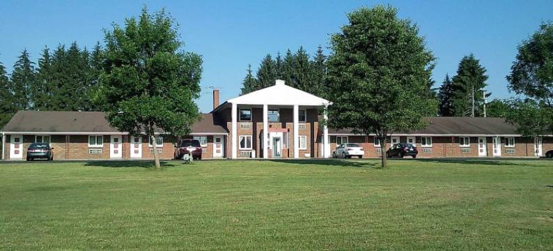 默瑟-格罗夫市科洛尼酒店(Colonial Inn Mercer-Grove City)图片