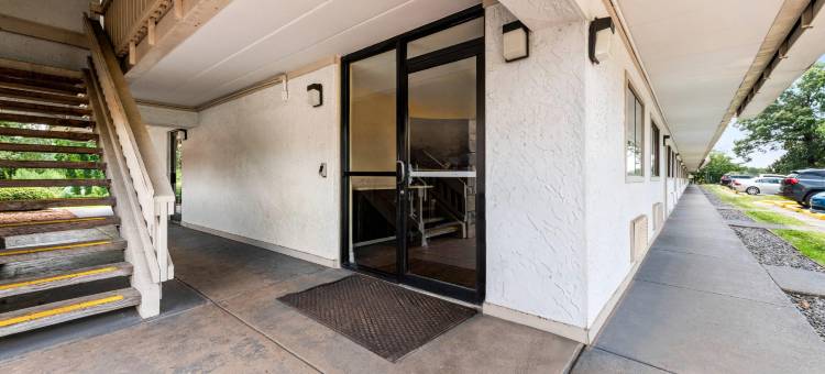 伊克诺旅馆夏洛特机场(Econo Lodge Charlotte Airport)图片