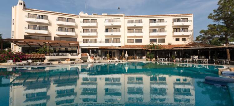 帕福斯花园假日度假村(Paphos Gardens Holiday Resort)图片