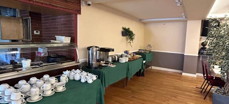 中途之家乡村旅馆(Halfway House Inn Country Lodge)图片