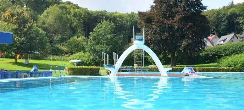 拉布郎池住宿加早餐旅馆(Gästehaus Laßbruch)图片