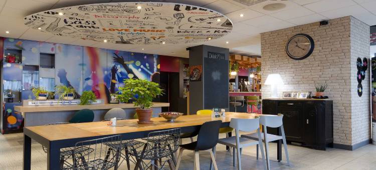 兰斯中央尔隆B&B住宿加早餐酒店(B&B HOTEL Reims Centre Erlon)图片