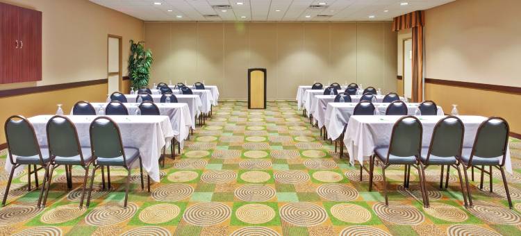 Holiday Inn 布卢明顿(Holiday Inn Bloomington-University Area)图片