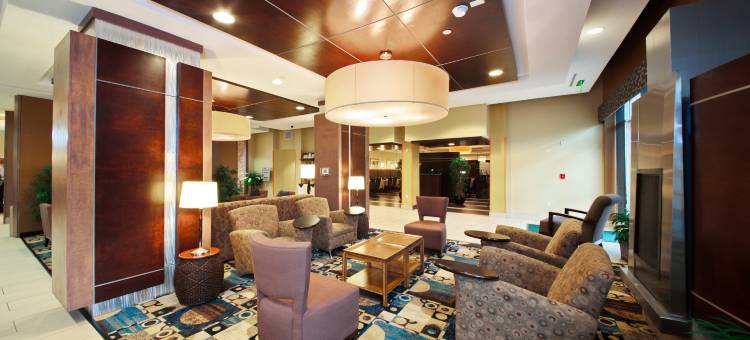 泰特斯维尔/肯尼迪航天中心假日酒店(Holiday Inn Titusville - Kennedy Space Ctr)图片