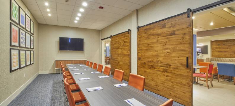 赫米斯顿市中心智选假日套房酒店(洲际旗下)(Holiday Inn Express & Suites HERMISTON DOWNTOWN by IHG)图片