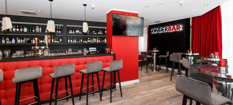 苏黎世机场多梅洛酒店(DORMERO Hotel Zürich Airport)图片