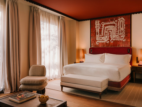 戈多伊宫卡塞雷斯, 希尔顿格芮精选酒店