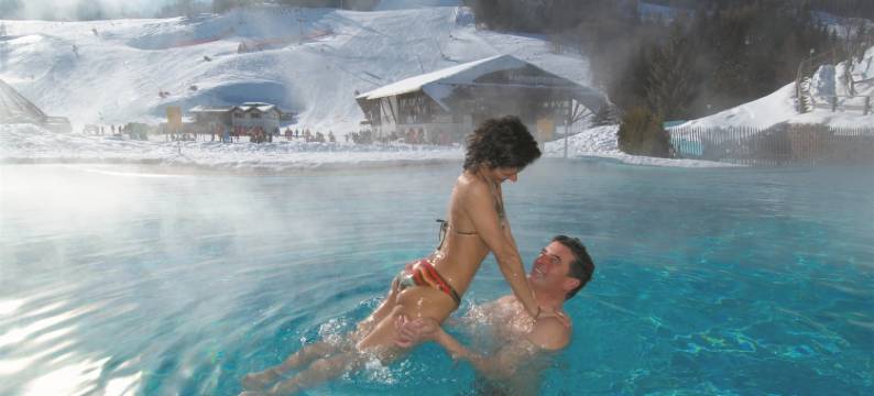 弗雷萨赫/克恩顿州的特色老农舍，带4间公寓和花园(Characterful Old Farmhouse with 4 Apartments in Fresach Carinthia with Garden)图片