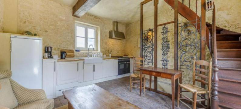 Gites for 2 people at a chateau with a garden图片