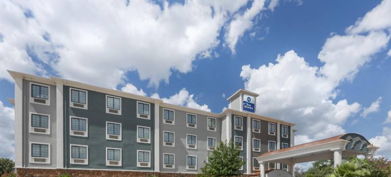 圣安东尼奥市海洋世界贝斯特韦斯特必住酒店(SureStay Plus Hotel by Best Western San Antonio SeaWorld)图片