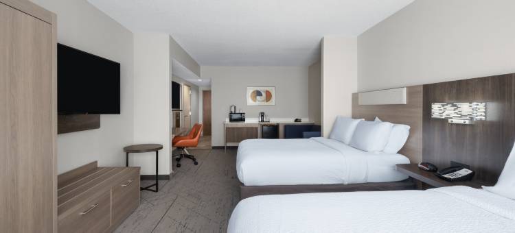 Holiday Inn Express 彭布罗克 by IHG(Holiday Inn Express Pembroke by IHG)图片