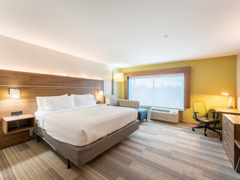 洲际酒店集团智选假日酒店及套房纳什维尔北 - 斯普林菲尔德