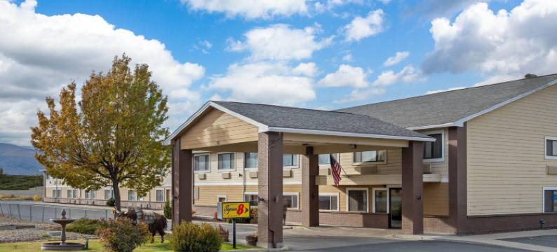 贝克城速8酒店(Super 8 by Wyndham Baker City)图片