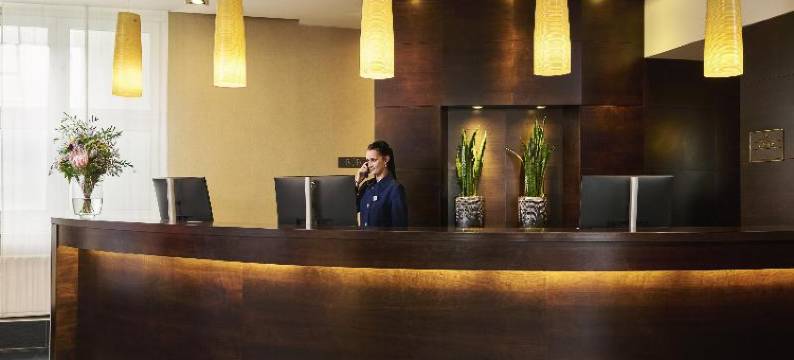 NH杜塞尔多夫国王大道酒店(NH Düsseldorf Königsallee)图片