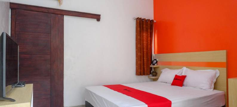 RedDoorz Syariah Near Alun Alun Kota Rembang图片