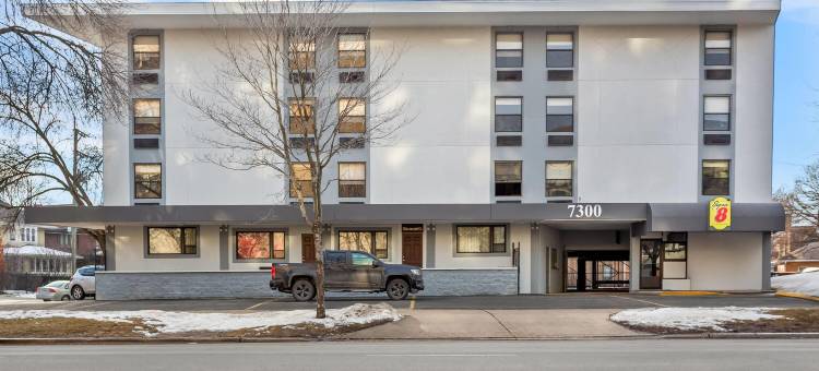 伊利诺伊州芝加哥温德姆速 8 酒店(Super 8 by Wyndham Chicago IL)图片