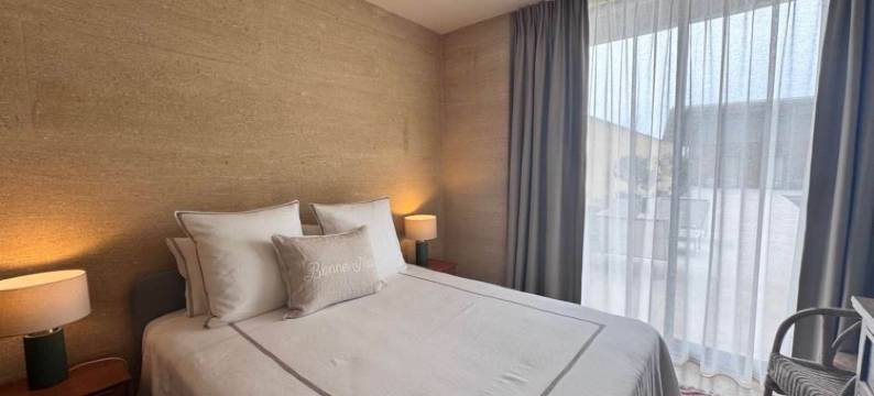 Provencal Villa with Garden & Pool图片