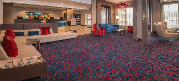阿尔图纳万枫酒店及套房(Fairfield Inn & Suites Altoona)图片