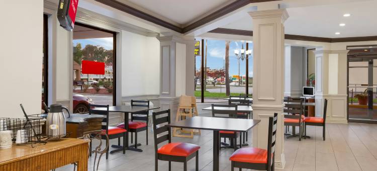 狄龙红顶酒店(Red Roof Inn Dillon, SC)图片
