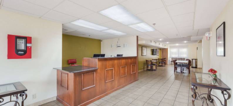 林肯玉米壳品质酒店(Quality Inn Lincoln Cornhusker)图片