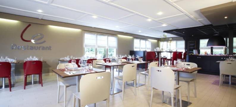 里尔苏德康铂酒店-屈西杜埃(Campanile Lille Sud - Douai Cuincy)图片