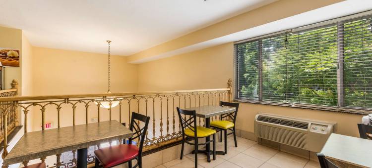 亨特斯维尔凯艺酒店-近诺曼湖(Quality Inn Huntersville Near Lake Norman)图片