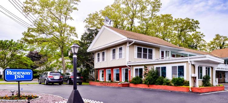 奥尔良科德角罗德威酒店(Rodeway Inn Orleans - Cape Cod)图片