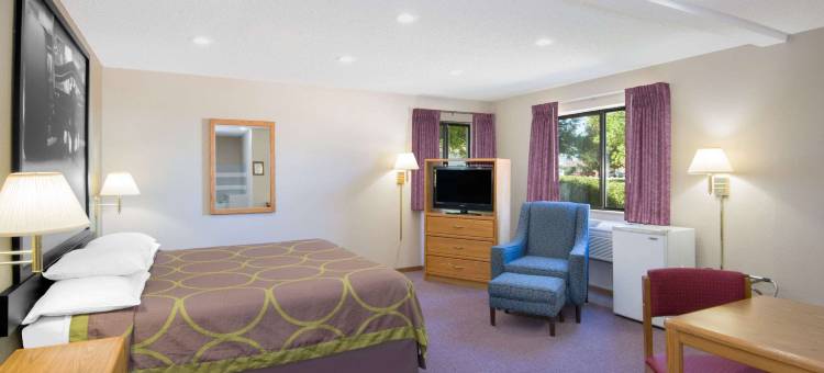 诺克斯维尔速8酒店(Super 8 by Wyndham Knoxville)图片