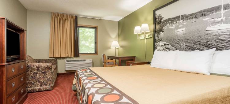 红翼温德姆速8酒店(Super 8 by Wyndham Red Wing)图片