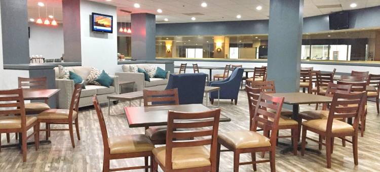 东锡拉丘兹凯瑞尔圈品质酒店及套房(Quality Inn & Suites East Syracuse - Carrier Circle)图片