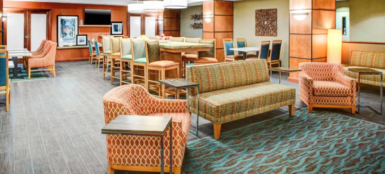 希尔顿欢朋酒店-冷水溪(Hampton Inn Coldwater)图片