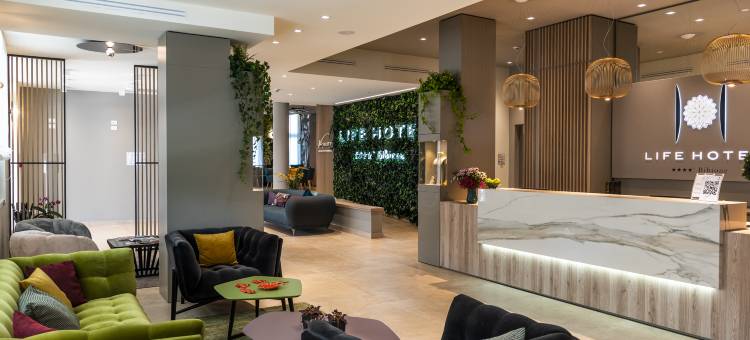 Life Hotel 4 Superior图片