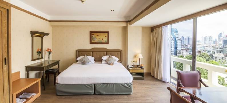 是隆城市酒店(Silom City Hotel)图片