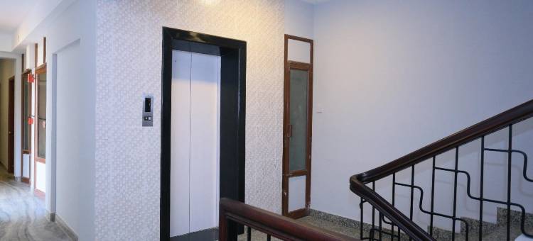 OYO 旗舰 16910 王子宫酒店(Super Townhouse Prince Palace)图片