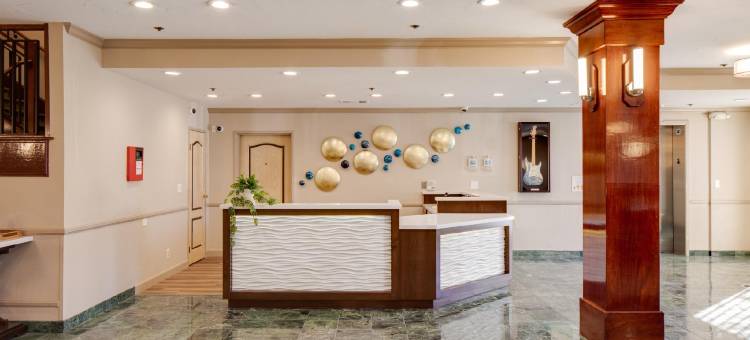 艾尔斯酒店科罗娜– 河滨(Ayres Hotel Corona – Riverside)图片