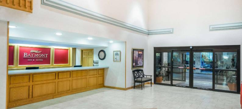 普莱恩菲尔德-印第安纳波利斯机场呗盟套房酒店(Baymont by Wyndham Plainfield/ Indianapolis Arpt Area)图片