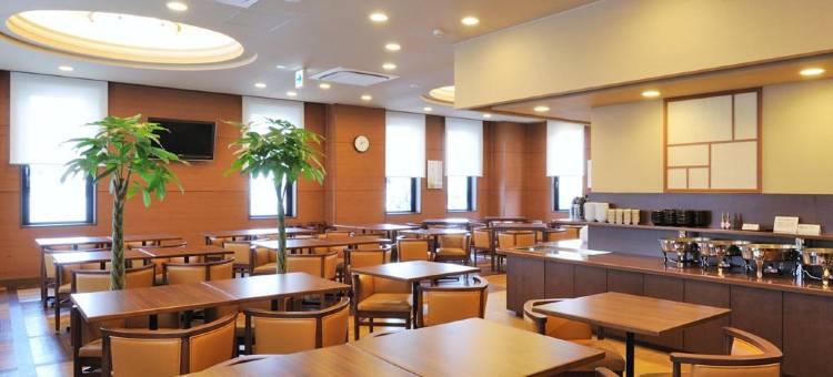 露樱酒店鹤冈站前店(Hotel Route-Inn Tsuruoka Ekimae)图片