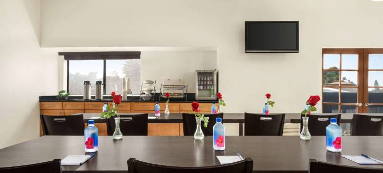 Baymont by Wyndham Monterey Park图片