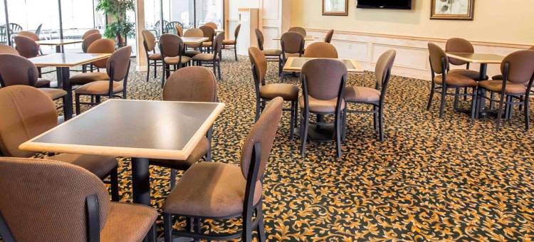 南本德圣母院大学区舒适套房酒店(Comfort Suites University Area Notre Dame-South Bend)图片